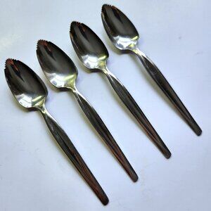 Wm Rogers Nassau Silverplate Grapefruit Spoons Set of 4 Serrated Tip Citrus 6"